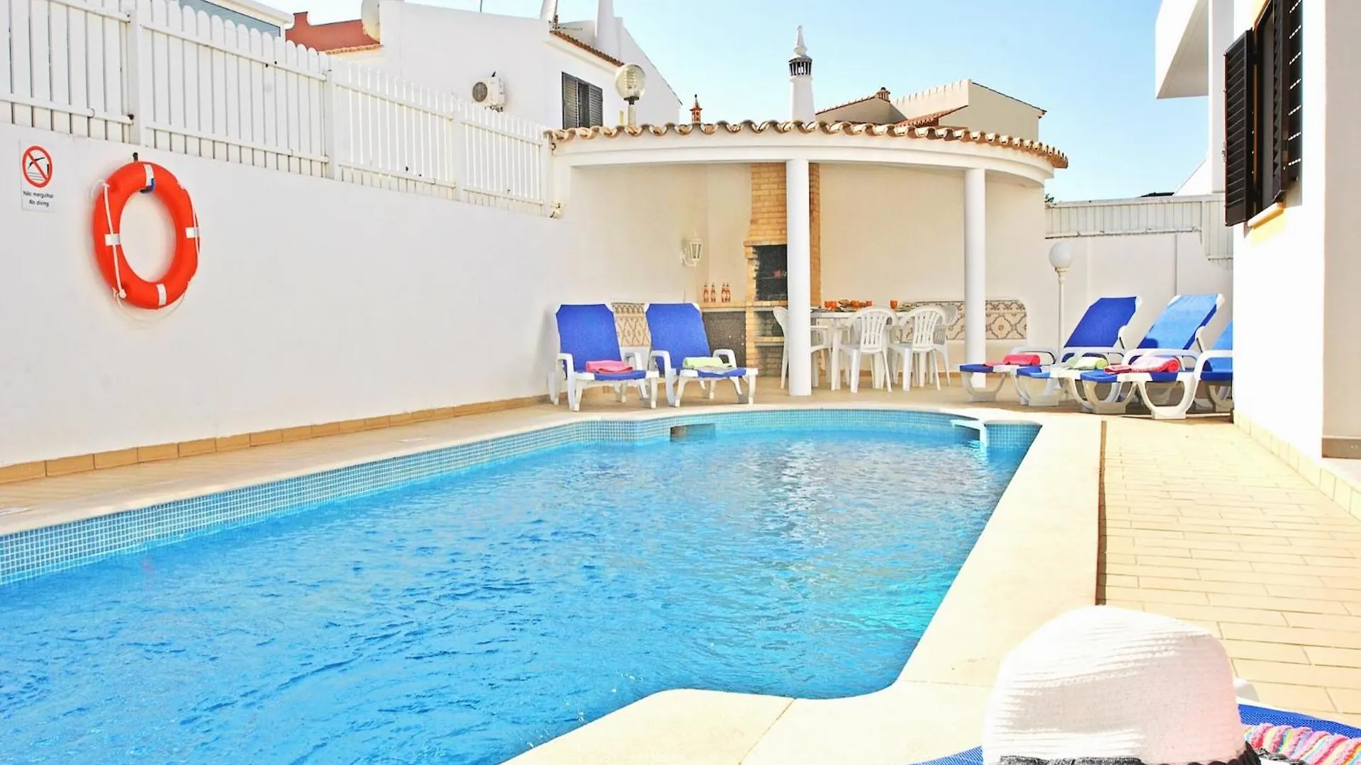 Villa With Heatable Pool Albufeira