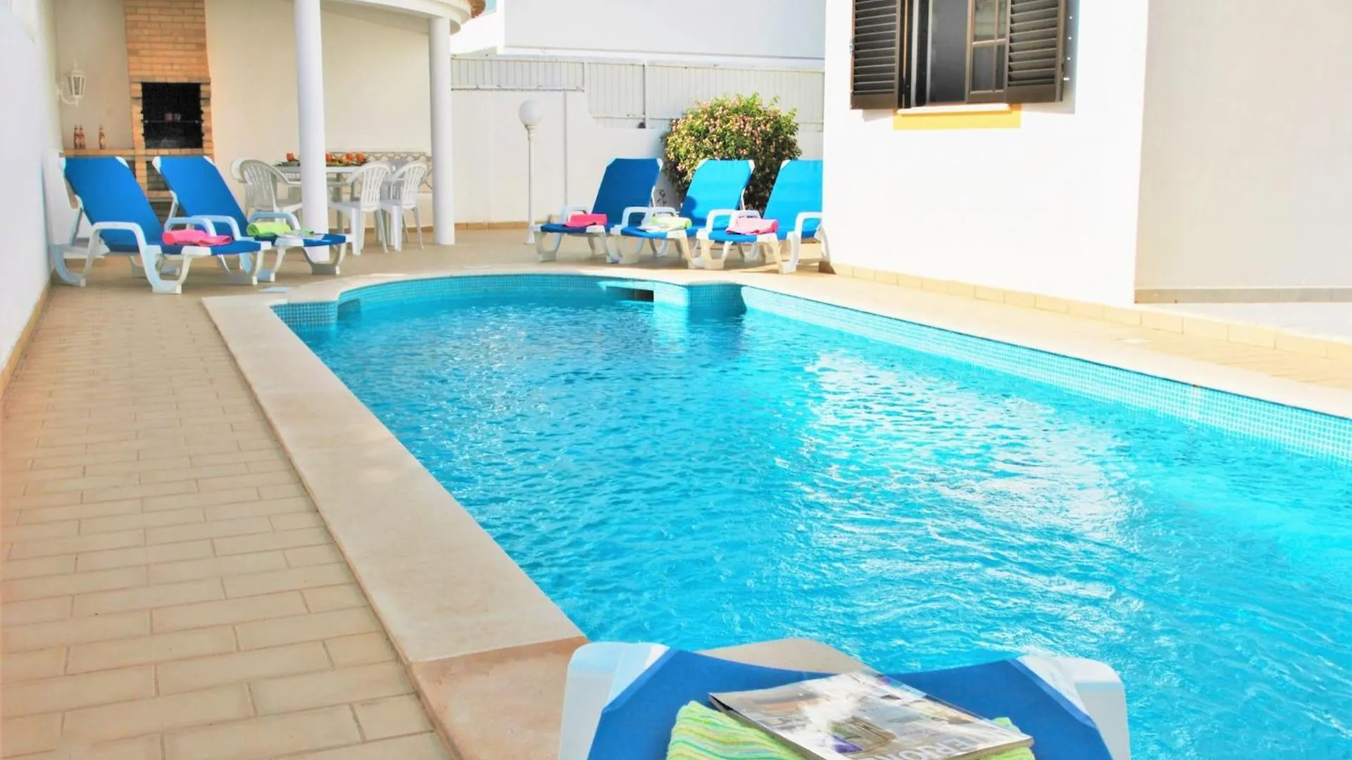 Villa With Heatable Pool Albufeira